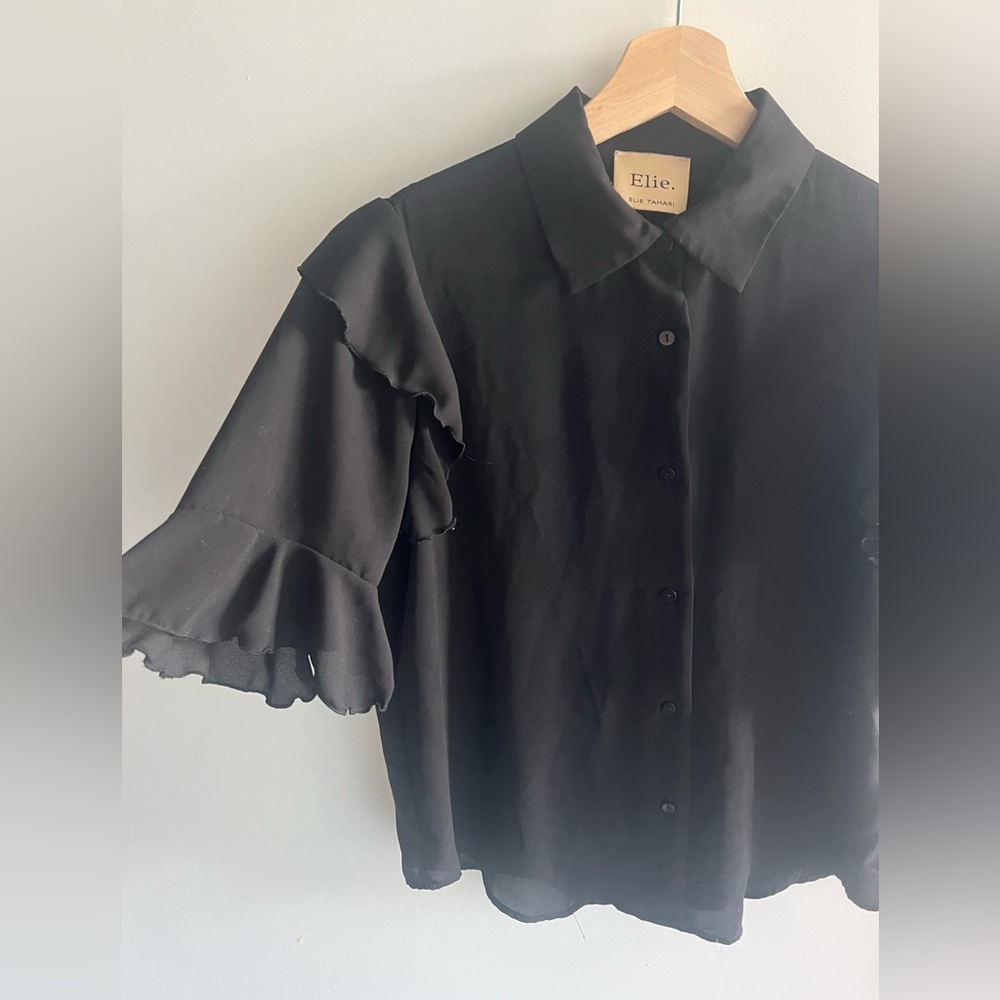 Elie Tahari Elegant Black Blouse